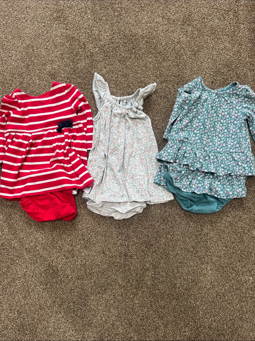 Baby Girls Baby Gap dress lot